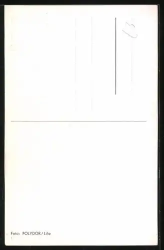 AK Musikerin Anneliese Rothenberger schaut seitlich