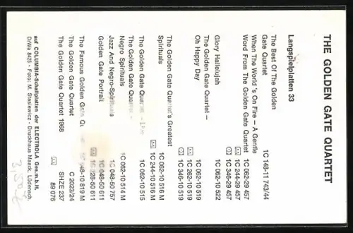 AK Musiker der Band The Golden Gate Quartet lächeln in die Kamera, Autogramme