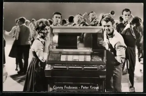 AK Musikerin Conny Froboess mit dem Musiker Peter Kraus in dem Film Wenn die Conny mit dem Peter...