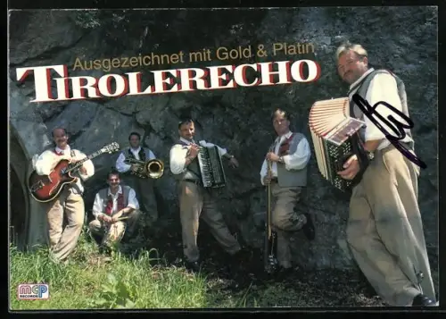 AK Musiker der Gruppe Tirolerecho mit Instrumenten
