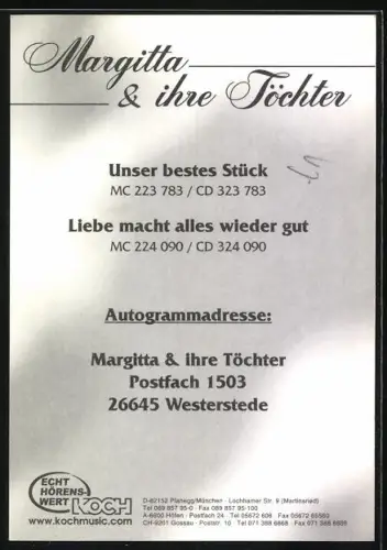 AK Musikerin Margitta und ihre Töchter in Trachten