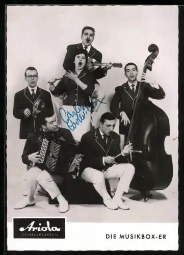 AK Musiker Die Musikbox-er mit Kontrabass, Akkordeon, Laute und Drumsticks