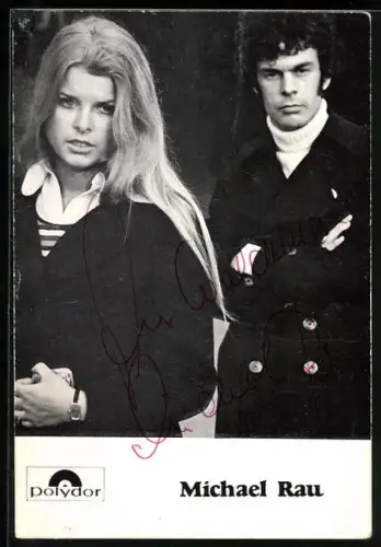 AK Musiker Michael Rau und Rosy Maureen nebeneinander, ernst dreinblickend