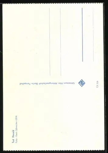 AK Musiker Ted Herold mit Gitarre im Garten