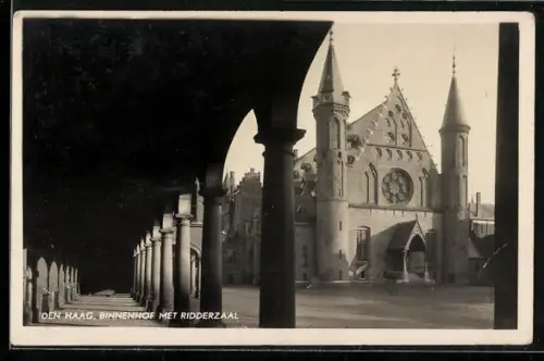AK Den Haag, Binnenhof met Ridderzaal