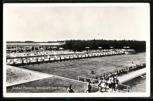 AK Hattem, Bosbad Hoeven, Restaurant met terras