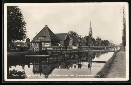 AK Sappemeer, Gezicht Zuiderstraat met Kleinemeersterbrug