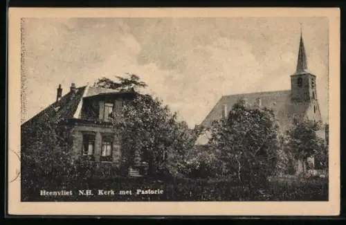 AK Heenvliet, N. H. Kerk met Pastorie