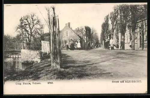 AK Mijdrecht, Passanten auf der Strasse