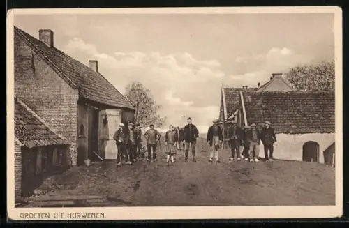 AK Hurwenen, Dorfstrasse mit Passanten