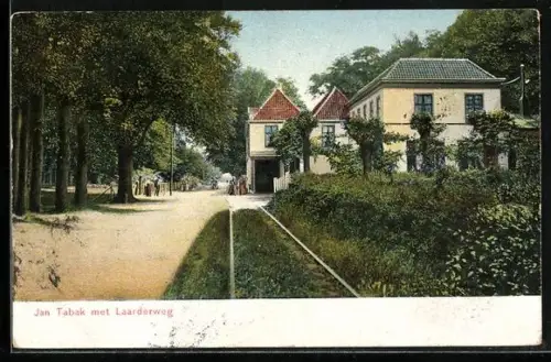 AK Naarden, Jan Tabak met Laardeweg
