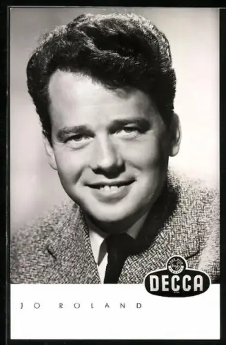 AK Musiker Jo Roland lächelnd im Porträt