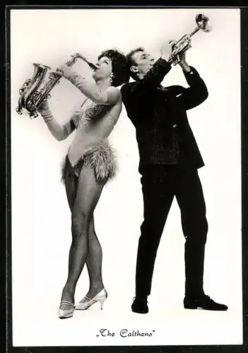 AK Musikerduo The Caltens mit Musikinstrumenten