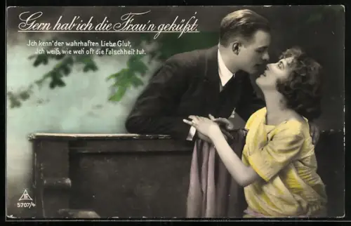 Foto-AK Photochemie Berlin Nr. 5707/4: Paar schaut sich tief in die Augen