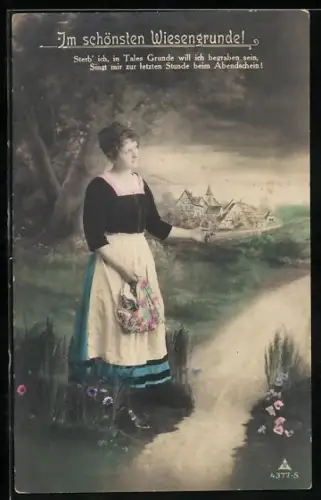 Foto-AK Photochemie Berlin NR 4377-5: Im schönsten Wiesengrunde, Frau nimmt Abschied von ihrem Dorf