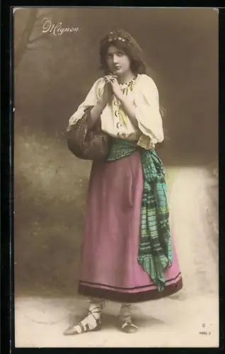 Foto-AK Photochemie Berlin NR: 4146-2, Mignon mit Schmuck im Haar betend