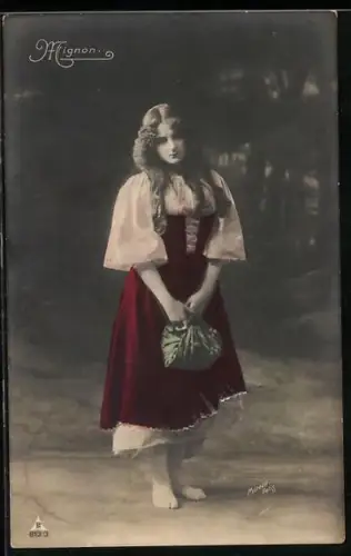 Foto-AK Photochemie Berlin Mignon, Mädchen im Wald