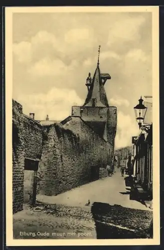 AK Elburg, Oude muur met poort