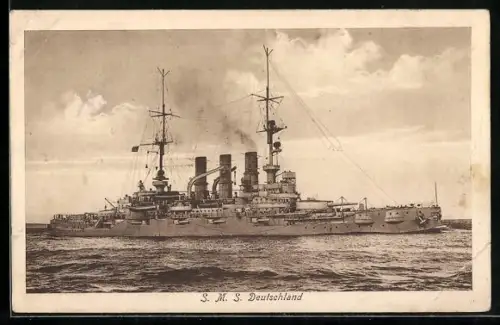AK Linienschiff Deutschland in Fahrt, Kriegsschiff