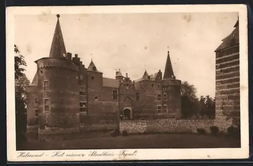 AK Helmond, Het nieuwe Stadhuis, Front