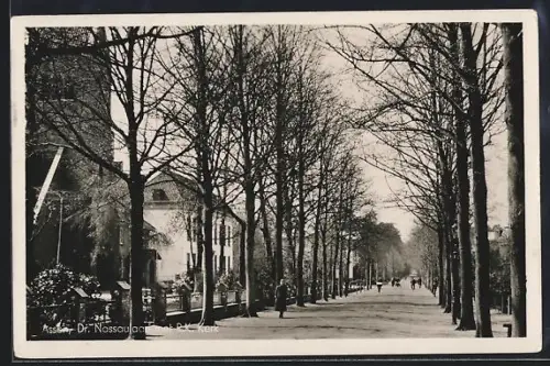 AK Assen, Dr. Nassaulaan met R. K. Kerk