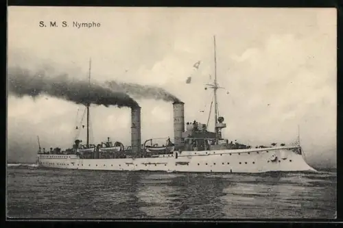 AK Kleiner Kreuzer Nymphe in Fahrt, Kriegsschiff