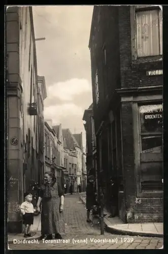 AK Dordrecht, Torenstraat, vanaf Voorstraat, 1939