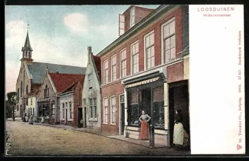 AK Loosduinen, Wilhelminastraat, Geschäft und Blick zur Kirche