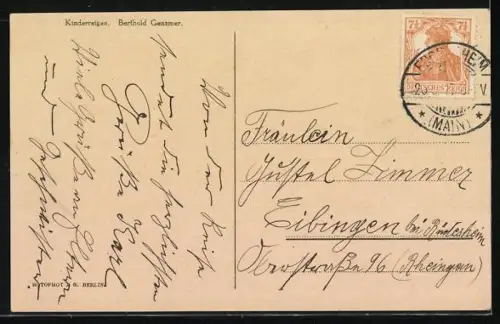 Künstler-AK Kinder beim Ringelreihen in weiter Landschaft