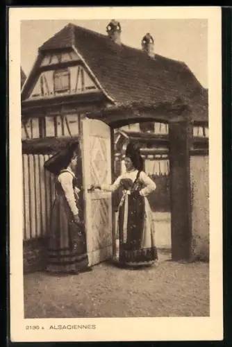 AK Hoerdt, Alsaciennes, zwei Elsässerinnen in Tracht