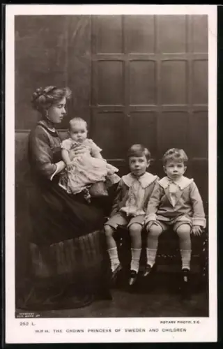 AK H.R.H. the Crown Princess of Sweden and Children
