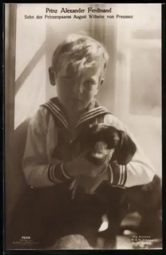 AK Sohn von Prinz August Wilhelm von Preussen mit Dackel