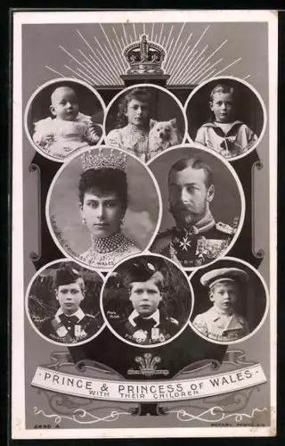 AK Königshaus von England, Prince & Princess of Wales with their Children