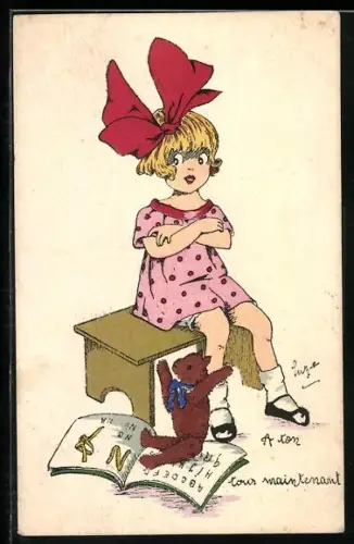AK Mädchen mit roter Schleife, Teddy sitzt auf Leselernbuch