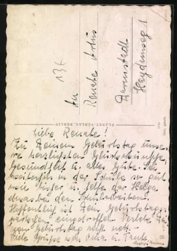 AK zwei Puppen mit Wäschekörben, Waschmittel