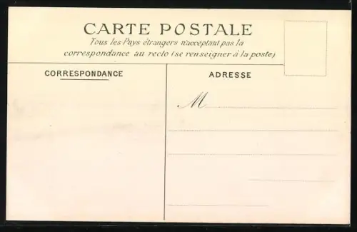 AK Le Tréport, La jetée un jour de tempête