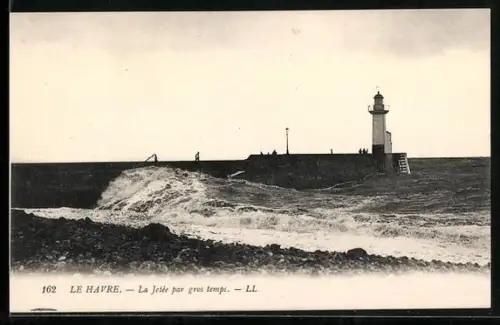 AK Le Havre, La Jetée par gros temps