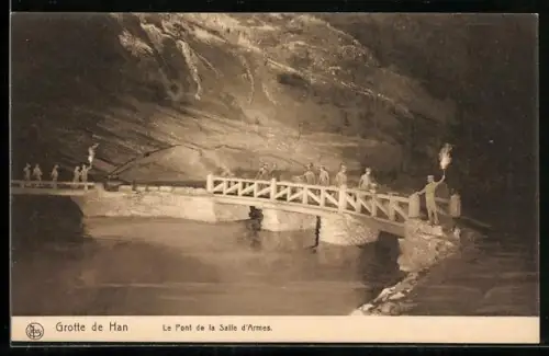 AK Grottes de Han, le Pont de la Salle d`Armes, Höhlenpartie mit Brücke