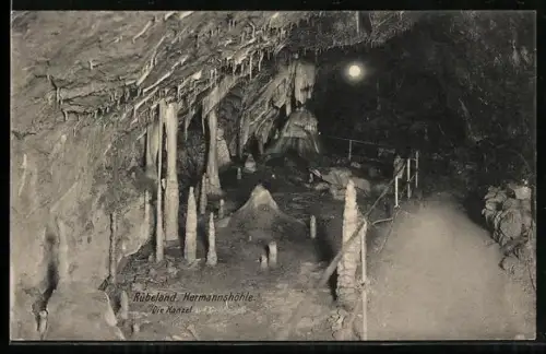 AK Rübeland im Harz, Hermannshöhle, Die Kanzel mit Denkmal