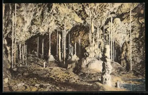 AK Macocha, Katharinengrotte, Stalagmitenwäldchen