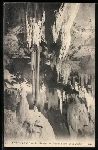 AK Betharram, Les Grottes, Jeanne d`Arc sur le Bucher