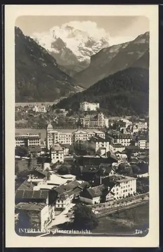 AK Interlaken, Gesamtansicht mit Gebirgspanorama