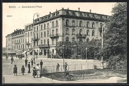 AK Basel, Zentralbahn-Platz mit Hotel Euler