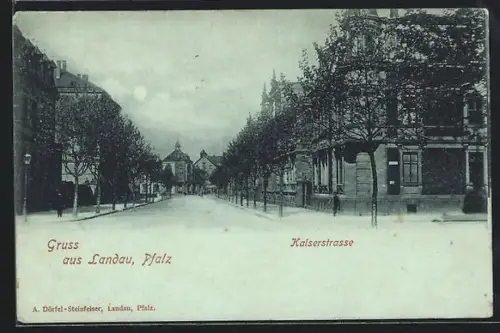 Mondschein-AK Landau /Pfalz, Kaiserstrasse mit Blick zu einem Turmgebäude