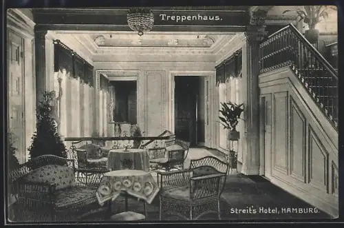 AK Hamburg-Neustadt, Streits Hotel, Treppenhaus, Innenansicht
