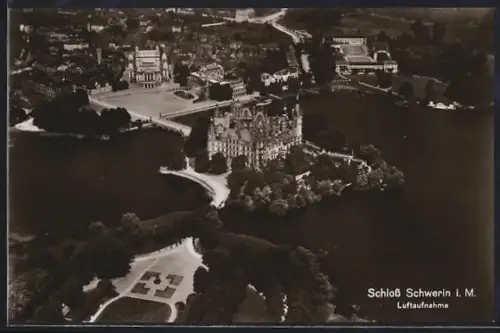 AK Schwerin i. M., Schloss aus der Luft