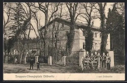 AK Döberitz, Truppen-Übungsplatz, Artillerie-Soldaten mit Feldkanone