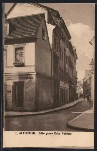 AK Alt-Berlin, Rittergasse Ecke Petristr., Strassenszene