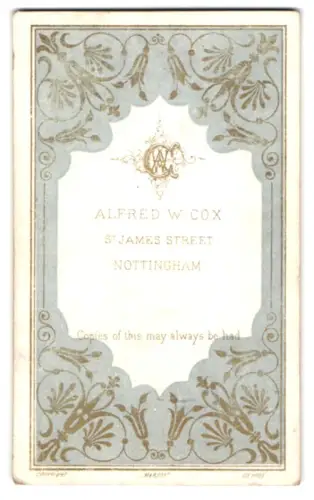 Fotografie Aldres W. Cox, Nottingham, Fotografen Adresse mit Floraler Umrandung