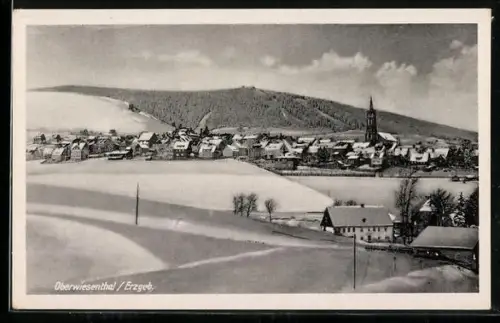 AK Oberwiesenthal /Erzgeb., Ortsansicht im Schnee